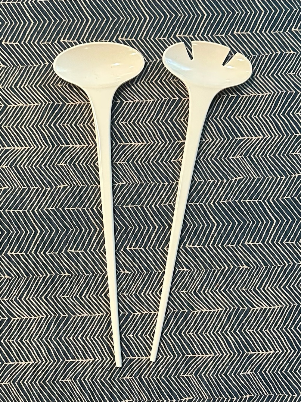 IKEA • Extra long salad servers • brand new without tags
